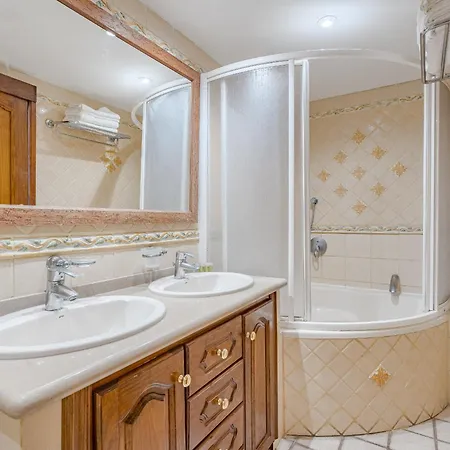 Apartament Fairways Taganana *