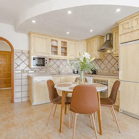 Apartament Fairways Taganana