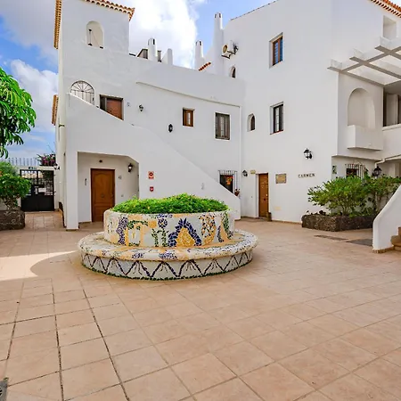 Apartament Fairways Taganana