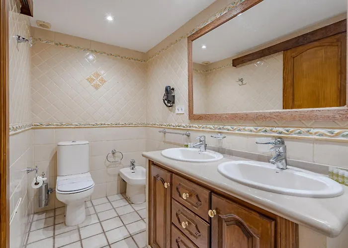 Fairways Taganana サンミゲル・デ・アボナ