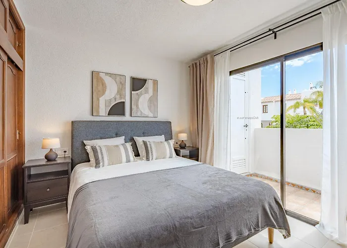 アパート Fairways Taganana *